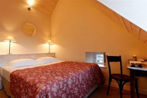 Imagen de la habitación del Hotel Le Lodge Kerisper. Foto 3