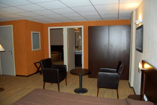 Imagen de la habitación del Hotel Le Logis De La Lys. Foto 13