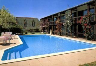 Imagen de la habitación del Hotel Le Logis Des Cordeliers. Foto 2