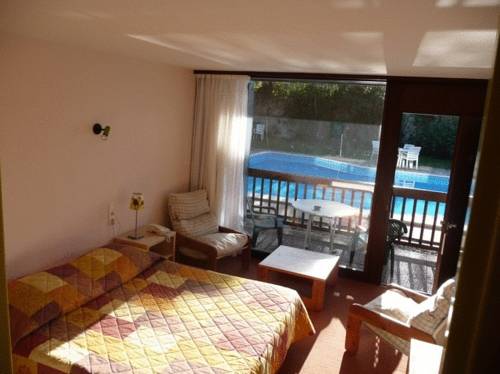 Imagen de la habitación del Hotel Le Logis Des Cordeliers. Foto 5