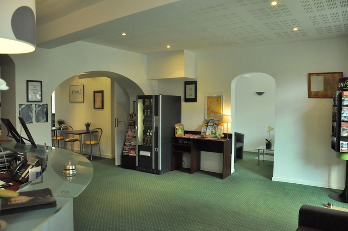 Imagen de los interiores del Hotel Le Lorient. Foto 15