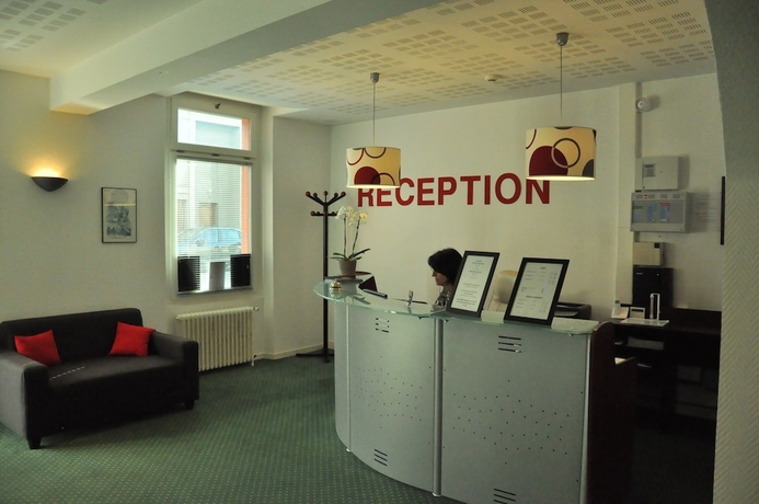 Imagen de los interiores del Hotel Le Lorient. Foto 17
