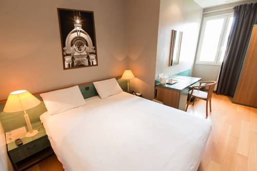 Imagen de la habitación del Hotel Le Louvre Hotel & Spa. Foto 3