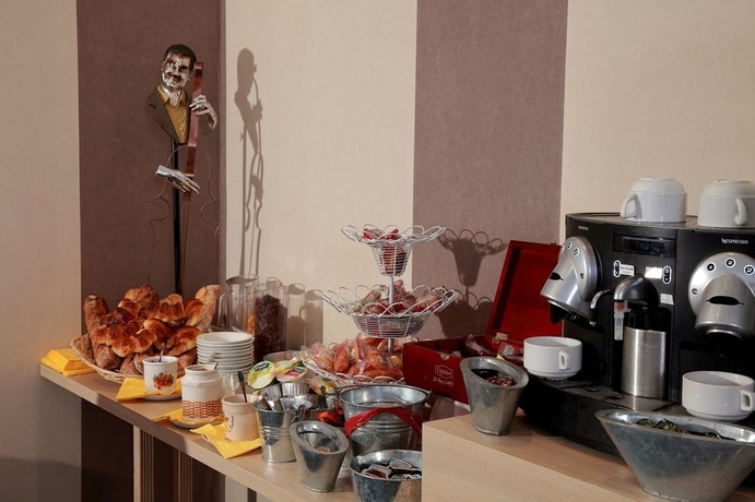 Imagen del bar/restaurante del Hotel Le Luth. Foto 7