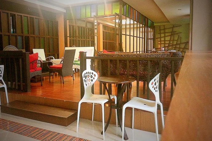 Imagen de los interiores del Hotel Le Luxe Residence. Foto 16
