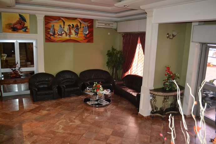 Imagen de los interiores del Hotel Le Luxtral H&ocirc;tel. Foto 19