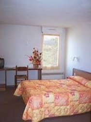 Imagen de la habitación del Hotel Le Luy De Bearn Inter Hotel. Foto 3