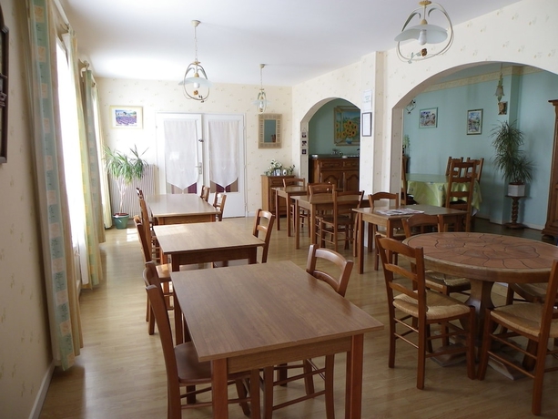 Imagen del bar/restaurante del Hotel Le Lyon Vert. Foto 2