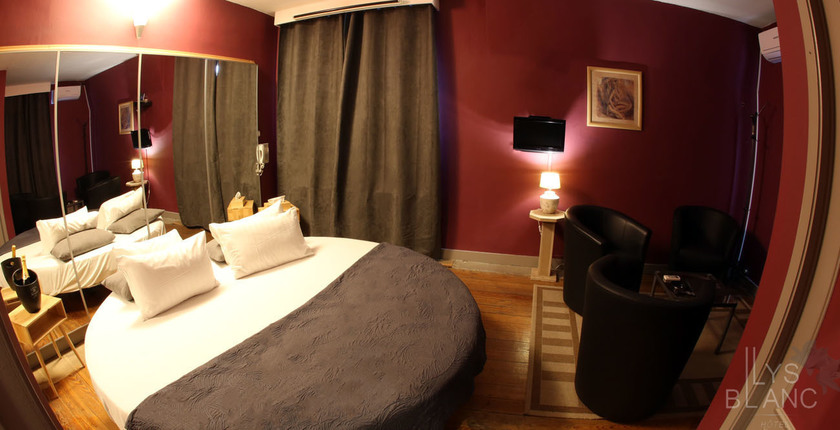 Imagen de la habitación del Hotel Le Lys Blanc. Foto 5