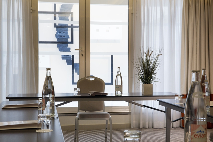 Imagen de los interiores del Hotel Le M. Foto 11