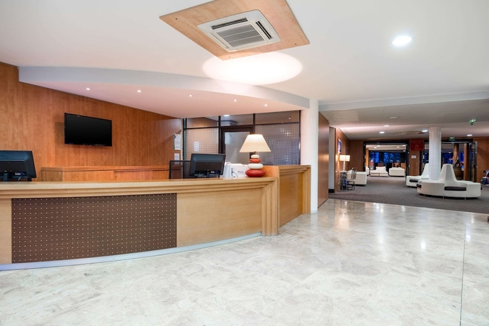 Imagen de los interiores del Hotel Le M & Spa by Hôtels & Préférence. Foto 17