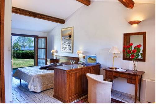 Imagen de la habitación del Hotel Le Macerine. Foto 2