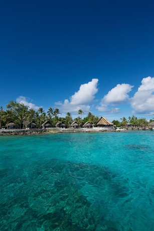 Imagen de los exteriores del Hotel Le Maitai Rangiroa. Foto 6