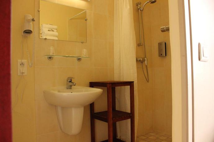 Imagen general del Hotel Le Manoir, APT. Foto 3