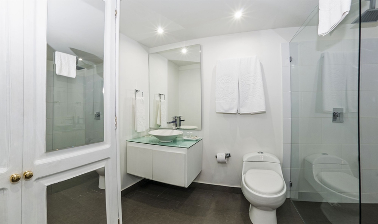 Imagen de la habitación del Hotel Le Manoir Bogota. Foto 9