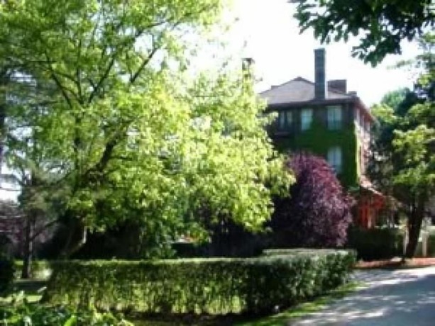 Imagen general del Hotel Le Manoir De La Forêt. Foto 8