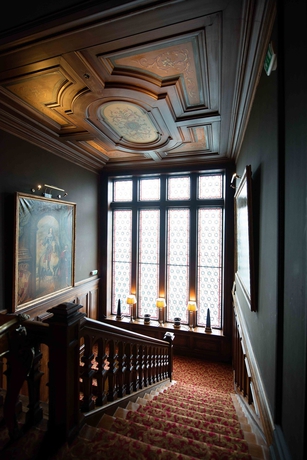 Imagen de los interiores del Hotel Le Manoir Des Ducs. Foto 9