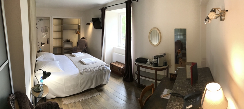 Imagen de la habitación del Hotel Le Manoir Des Portes. Foto 8