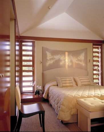 Imagen de la habitación del Hotel Le Manoir Du Lys, The Originals Relais (relais Du Silence). Foto 2