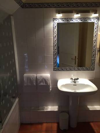 Imagen de la habitación del Hotel Le Manoir Du Rodoir. Foto 10