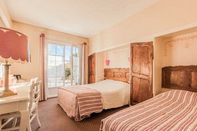 Imagen general del Hotel Le Manoir de l\'Antiquite. Foto 6