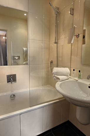 Imagen de la habitación del Hotel Le Marceau Bastille. Foto 9