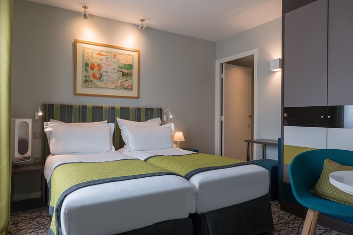 Imagen de la habitación del Hotel Le Mareuil. Foto 8