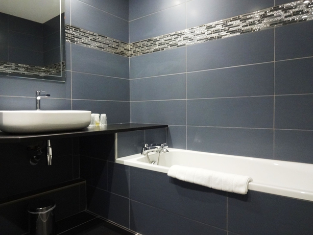 Imagen de la habitación del Hotel Le Mariana. Foto 13