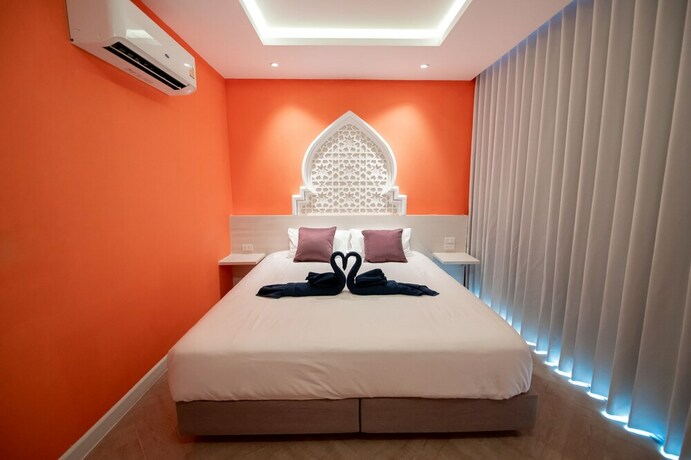Imagen de la habitación del Hotel Le Maroc Hotel Patong. Foto 13