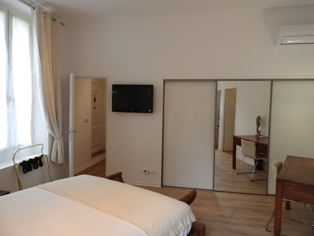 Imagen de la habitación del Hotel Le Mas Angelussi. Foto 14