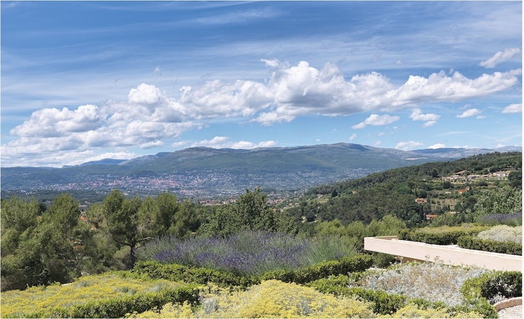 Imagen de la habitación del Hotel Le Mas Candille. Foto 15