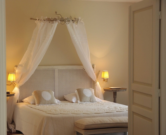 Imagen de la habitación del Hotel Le Mas De Chastelas. Foto 7