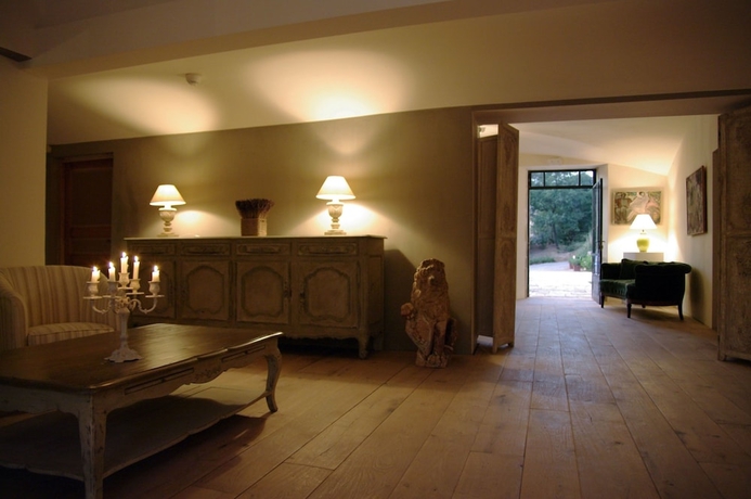 Imagen de los interiores del Hotel Le Mas De Chastelas. Foto 18