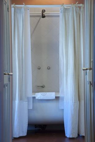 Imagen de la habitación del Hotel Le Mas De Peint. Foto 6