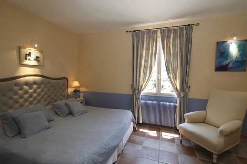 Imagen de la habitación del Hotel Le Mas Des Carassins. Foto 7