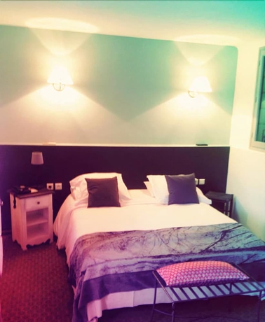 Imagen de la habitación del Hotel Le Mas Des Ecureuils. Foto 8