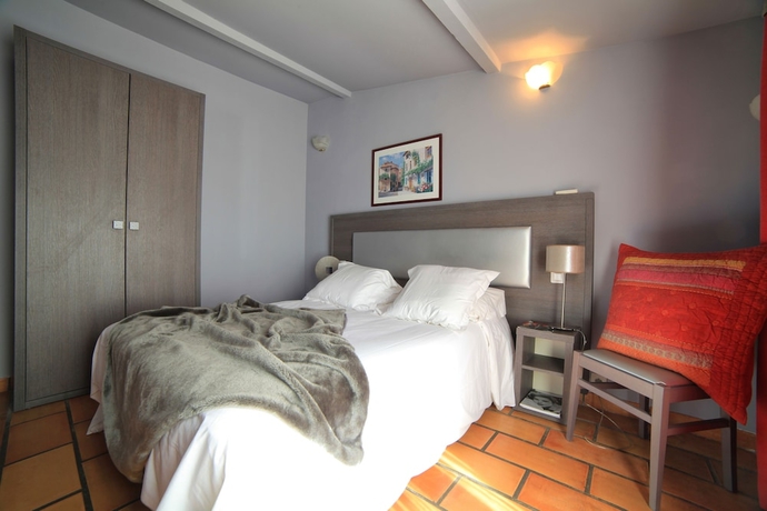 Imagen de la habitación del Hotel Le Mas Des Ecureuils. Foto 15