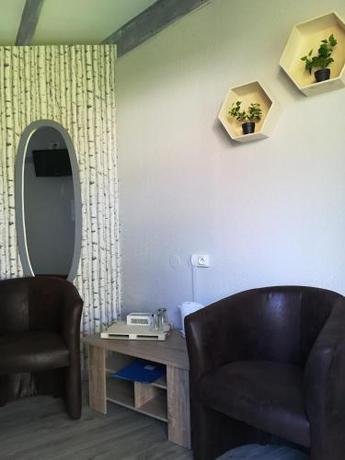 Imagen general del Hotel Le Mas Des Lilas. Foto 7