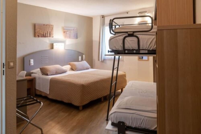 Imagen de la habitación del Hotel Le Mas Des Ponts D'arles. Foto 11