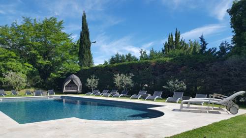 Imagen de la habitación del Hotel Le Mas Du Colombier. Foto 2