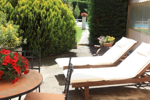 Imagen de la habitación del Hotel Le Mas Du Colombier. Foto 10