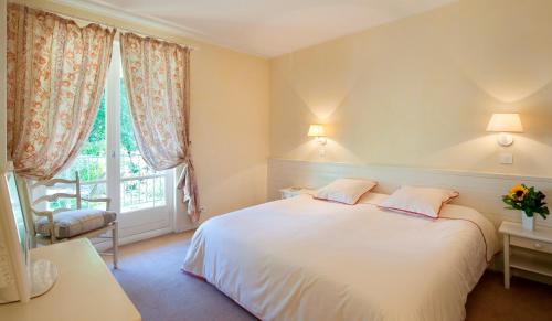 Imagen de la habitación del Hotel Le Mas de La Cr&eacute;maill&egrave;re. Foto 7
