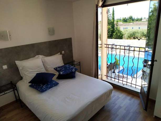 Imagen de la habitación del Hotel Le Mas des Amandiers. Foto 11