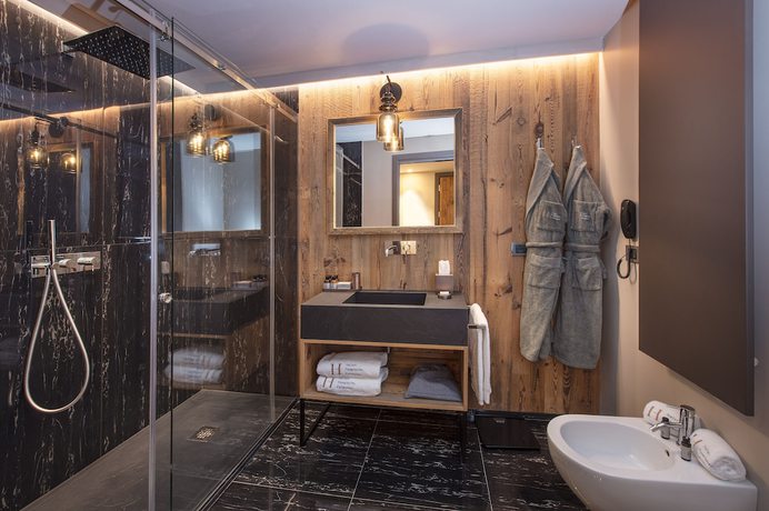 Imagen de la habitación del Hotel Le Massif and Lodge Courmayeur. Foto 10