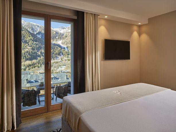 Imagen de la habitación del Hotel Le Massif and Lodge Courmayeur. Foto 17