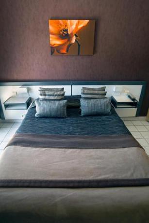 Imagen general del Hotel Le Médicis, Roussillon-en-Isere. Foto 5