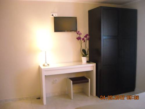 Imagen de la habitación del Hotel Le M&eacute;dieval. Foto 7