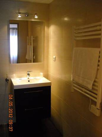 Imagen de la habitación del Hotel Le M&eacute;dieval. Foto 8