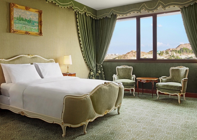 Imagen de la habitación del Hotel Le M&eacute;ridien Al Hada. Foto 6