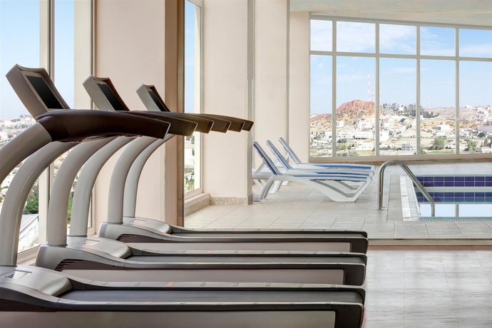 Imagen de los interiores del Hotel Le M&eacute;ridien Al Hada. Foto 10